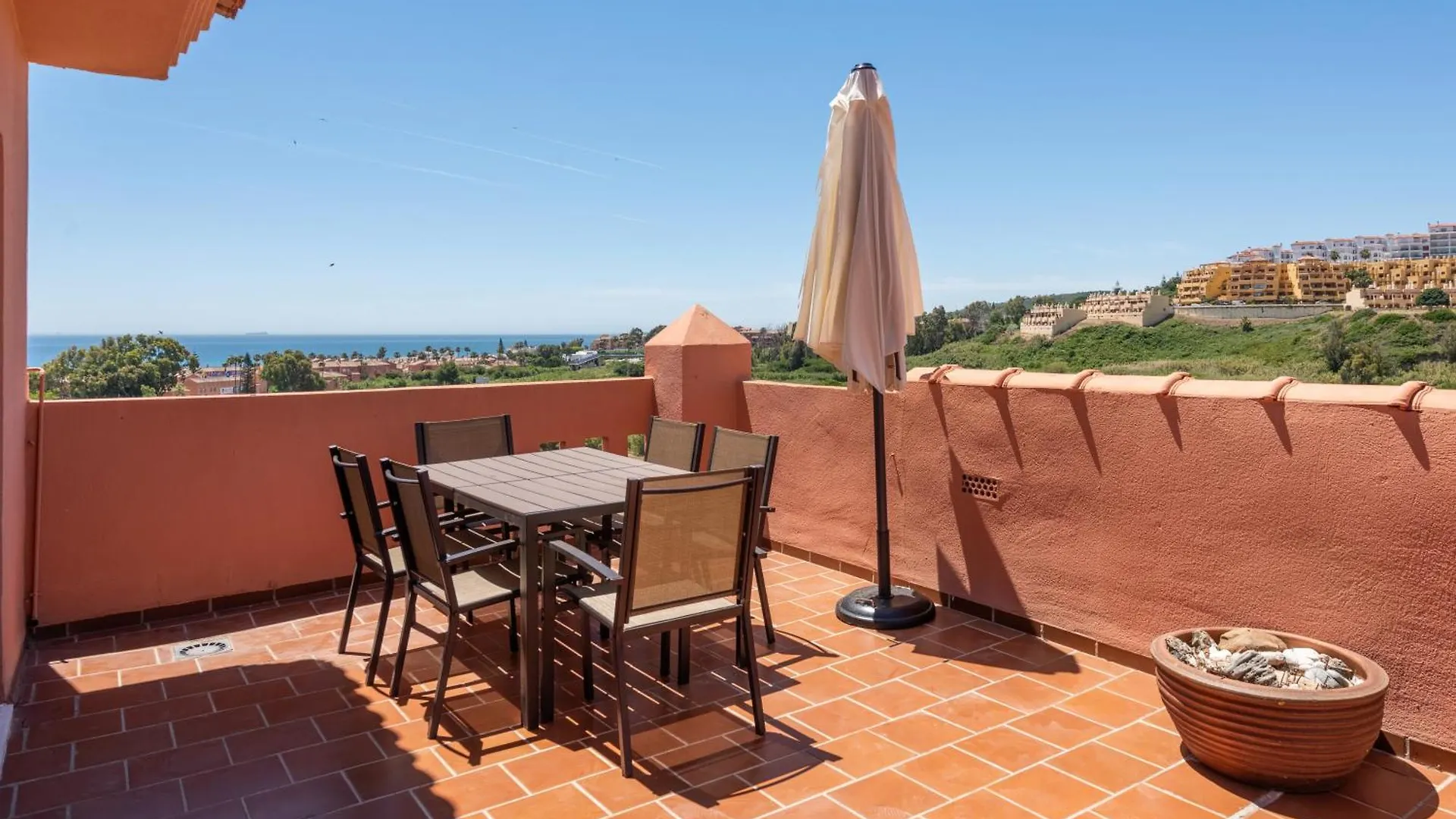 Superb 2 Beds Penthouse Duquesa Port Apartamento Manilva